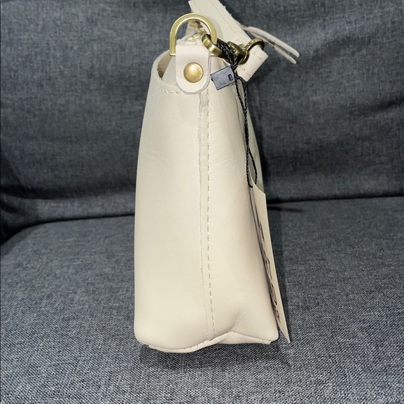 Portland Leather Bone Classic Poppy. Almost Perfect Line - Picture 4 of 16